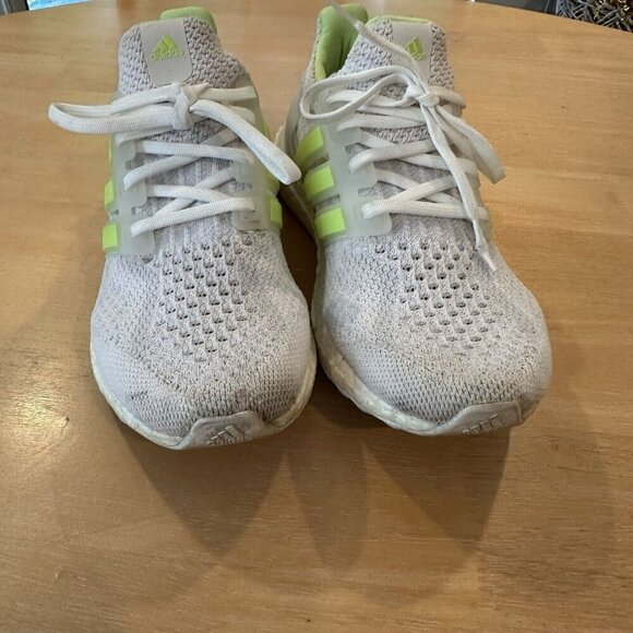 Adidas Primeblue Sneakers Womens Sz 6.5 White Green Stripe Running Shoe Athletic - Picture 3 of 9